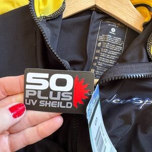 Neosport Unisex Black and Yellow One Piece UV Shield, for diving, scuba, etc.